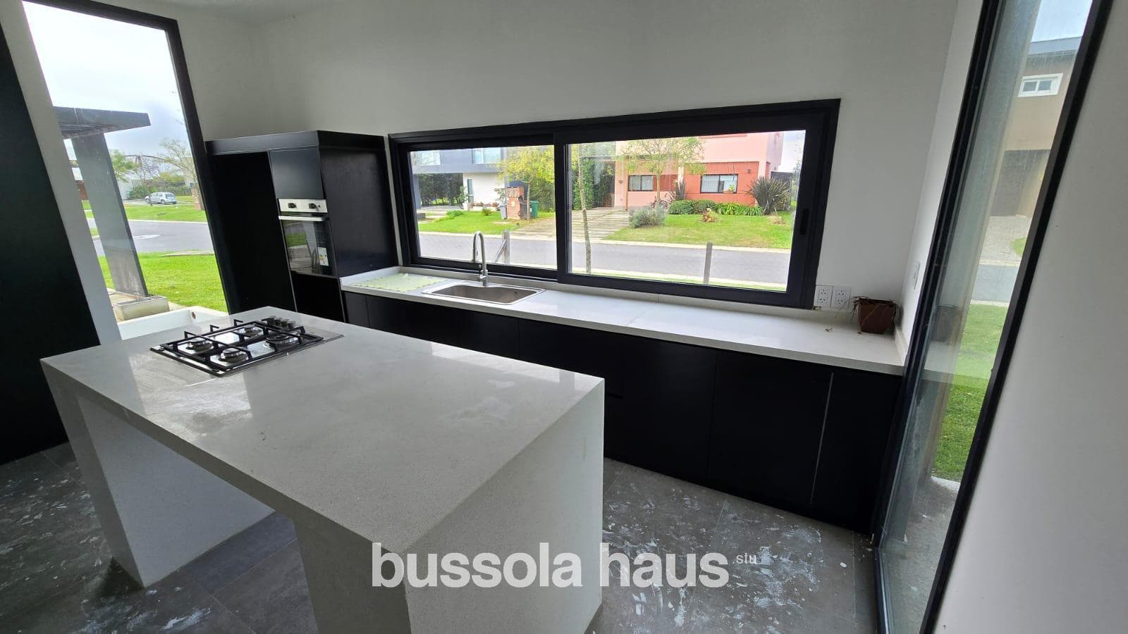 House for Sale in Araucarias Puertos Escobar
