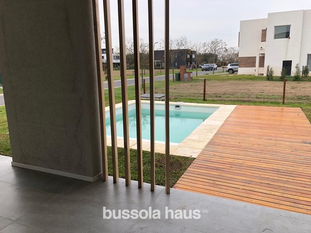 House for Sale in Araucarias Puertos Escobar