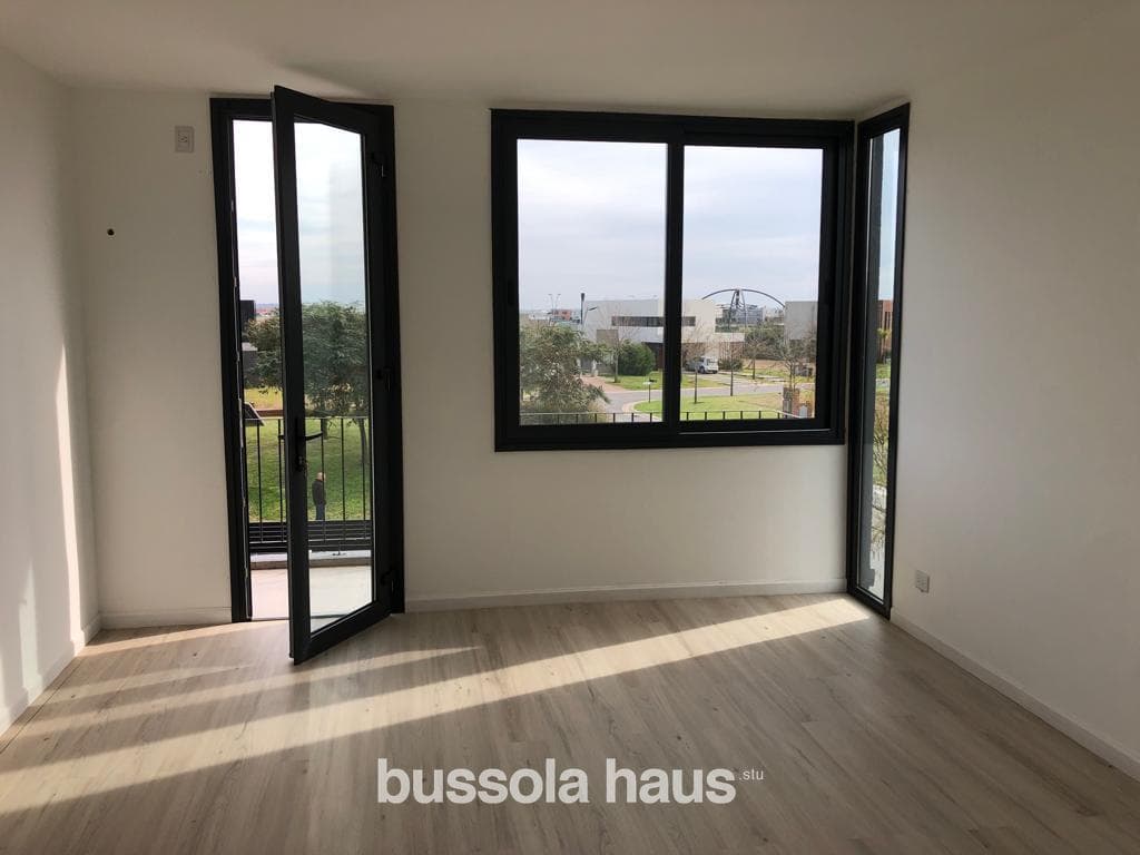 House for Sale in Araucarias Puertos Escobar