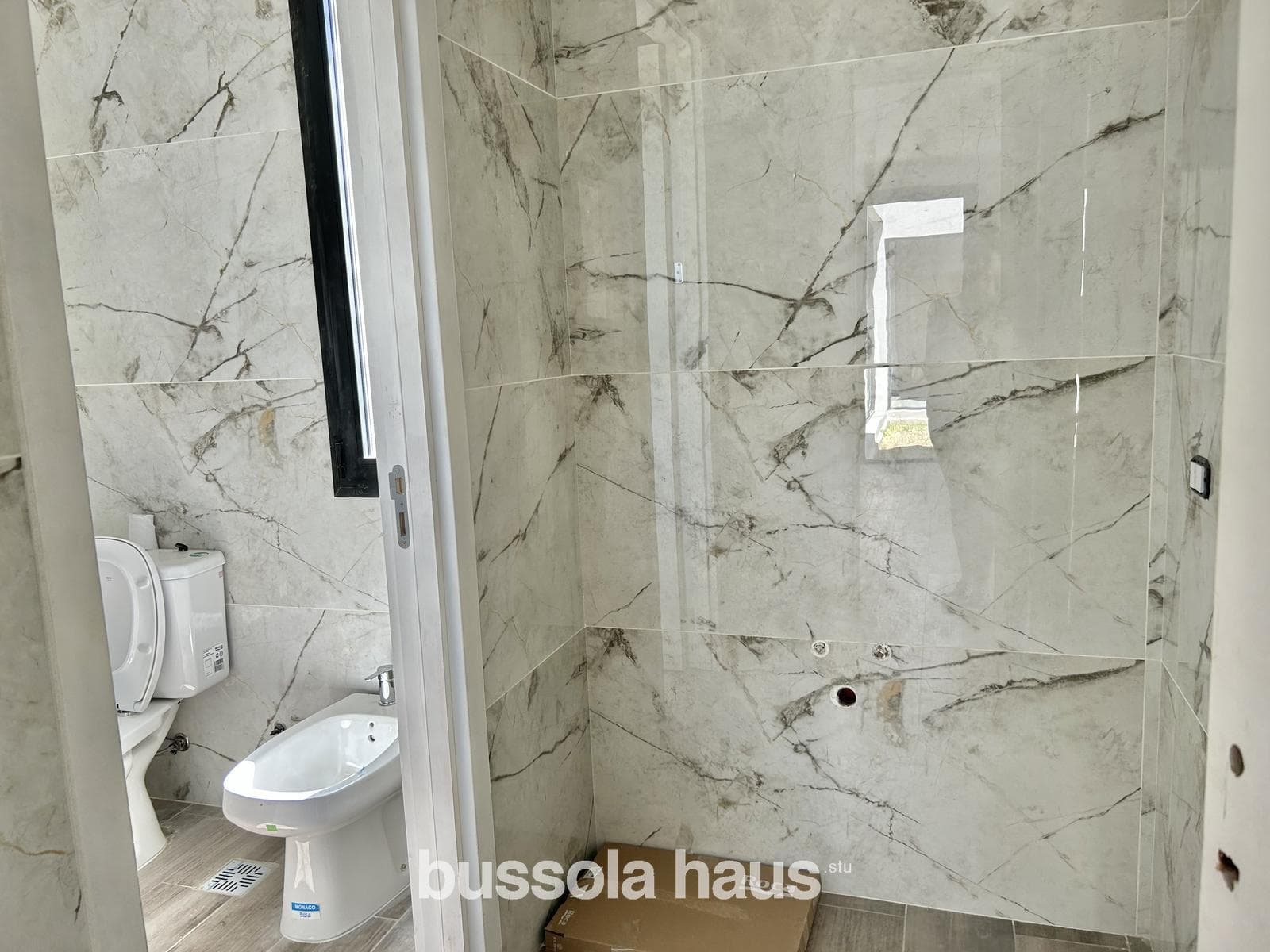 Brand-new, single-story house for sale in Naudir with access to the river