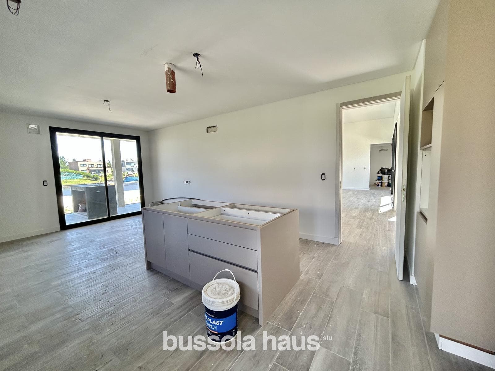 Brand-new, single-story house for sale in Naudir with access to the river