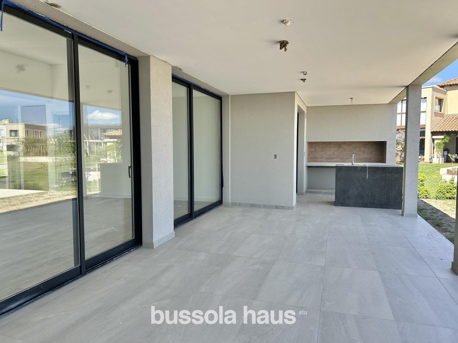 Brand-new, single-story house for sale in Naudir with access to the river