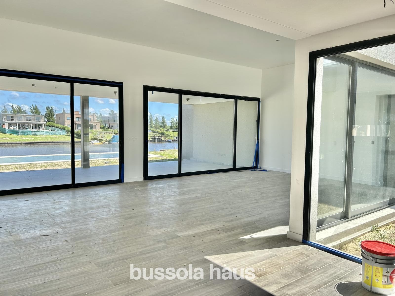 Brand-new, single-story house for sale in Naudir with access to the river