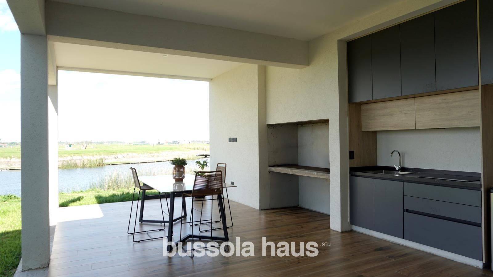 6-room house on stilts for sale on the central lake