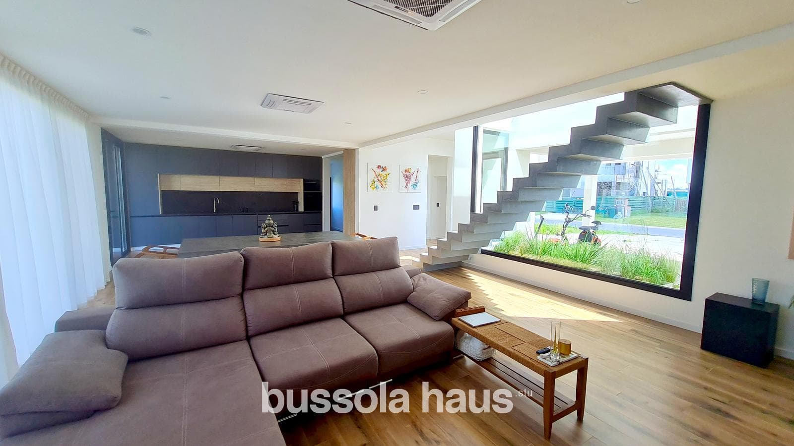 6-room house on stilts for sale on the central lake