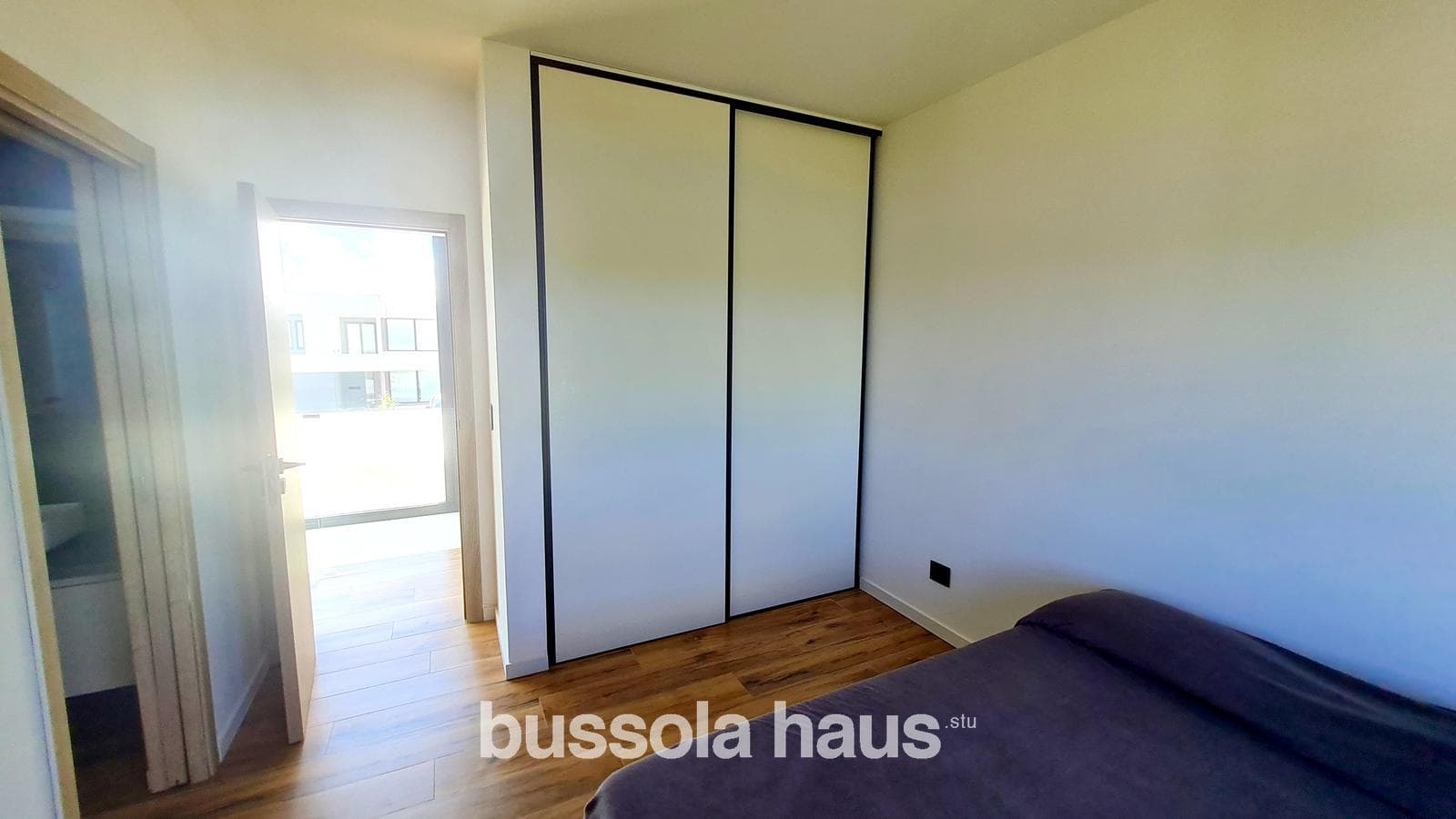 6-room house on stilts for sale on the central lake