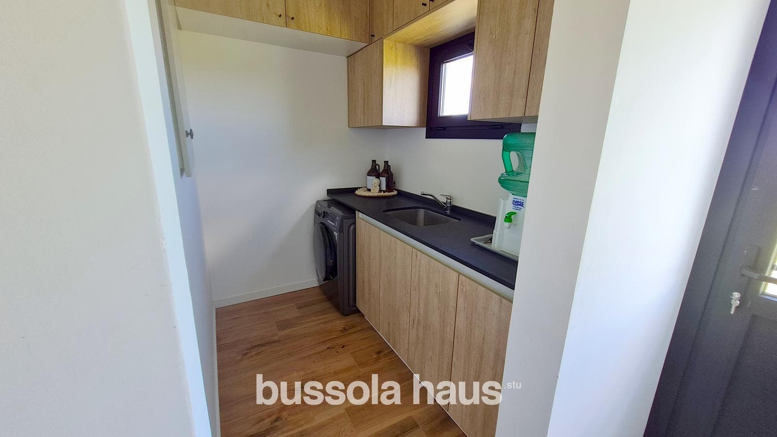 6-room house on stilts for sale on the central lake