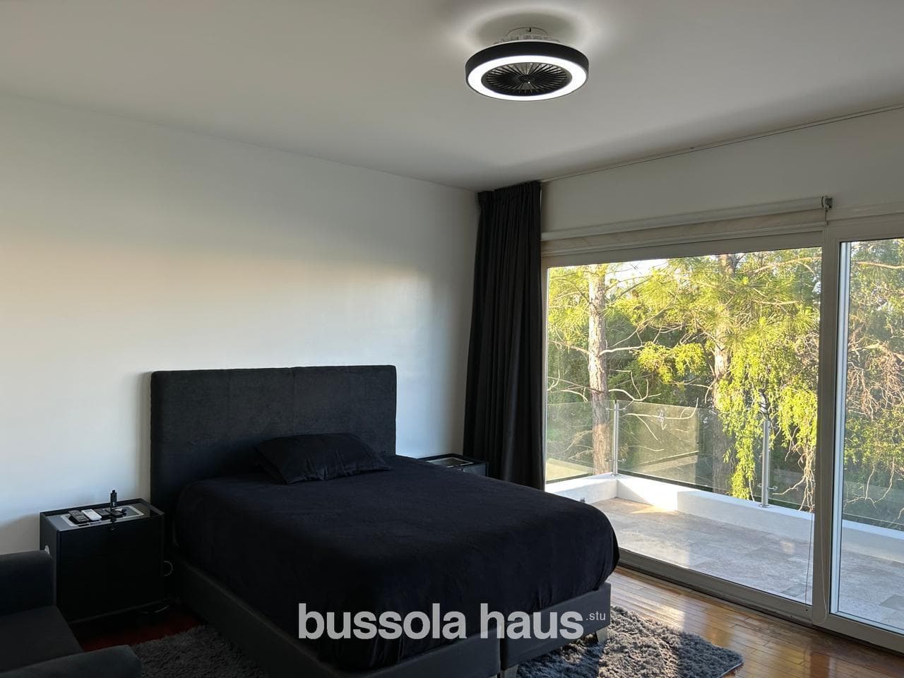 House for Sale by the Lagoon in Castores Nordelta