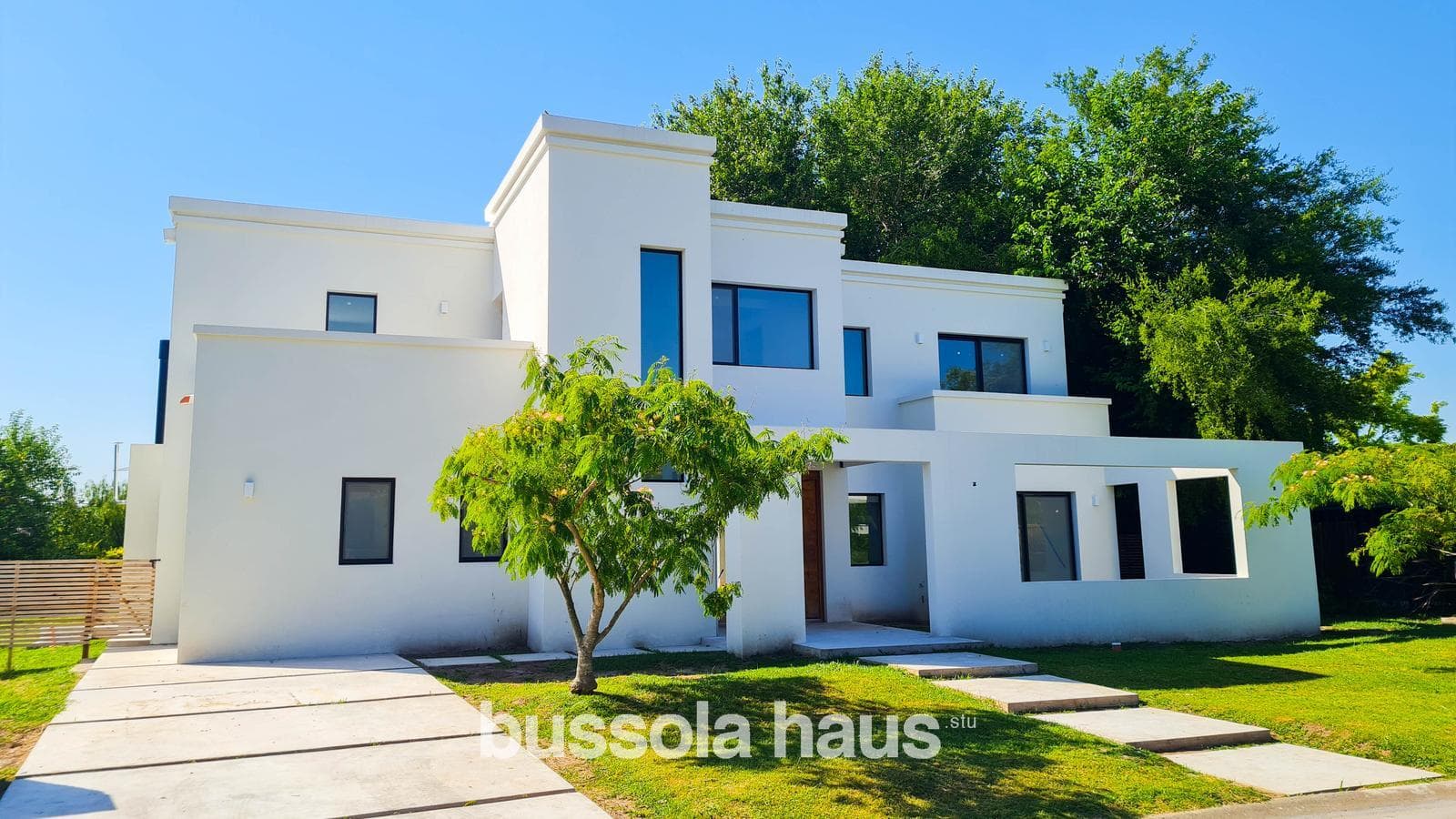 4-room house in San Matias with a pool