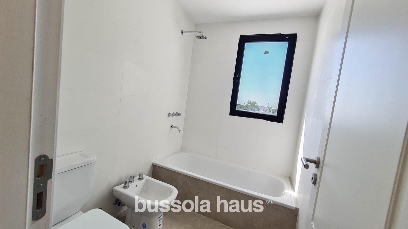 4-room house in San Matias with a pool