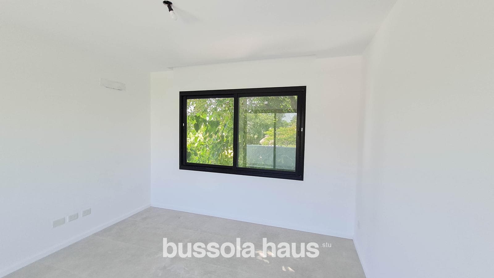 4-room house in San Matias with a pool