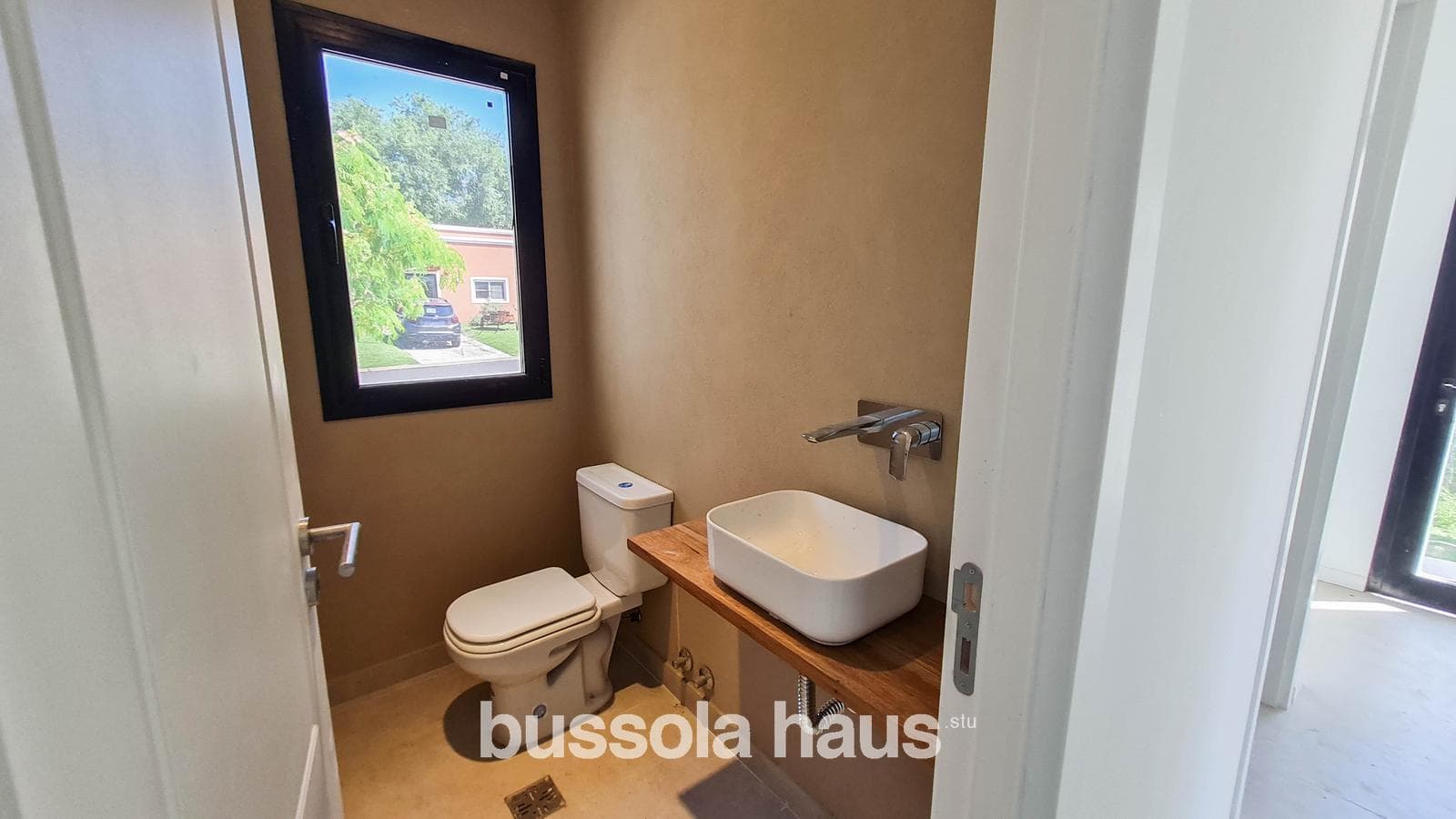 4-room house in San Matias with a pool