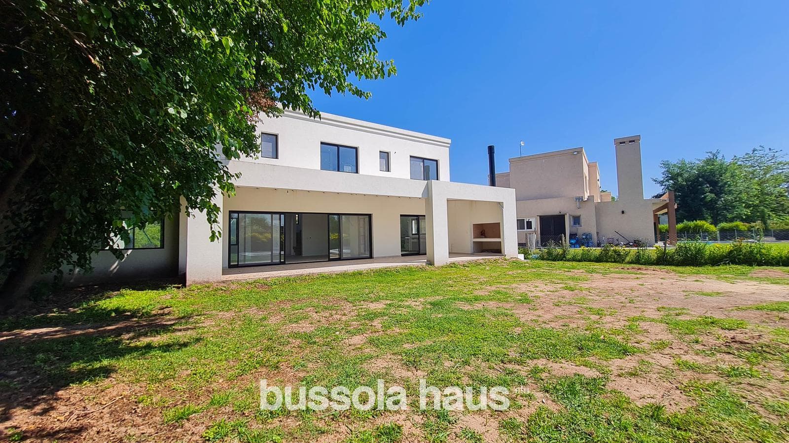 4-room house in San Matias with a pool