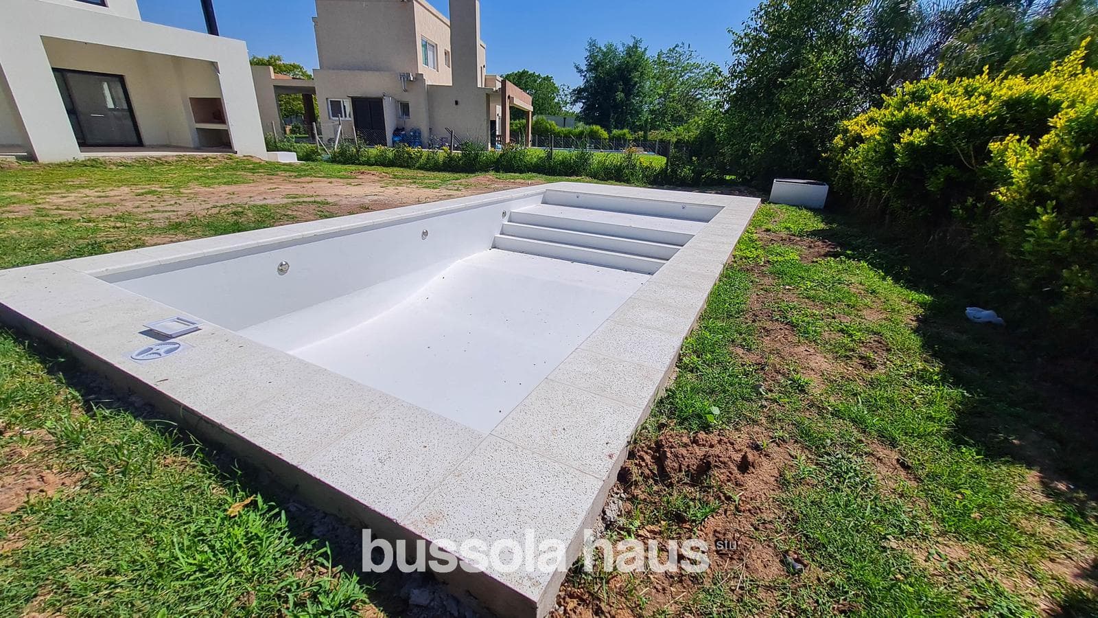 4-room house in San Matias with a pool