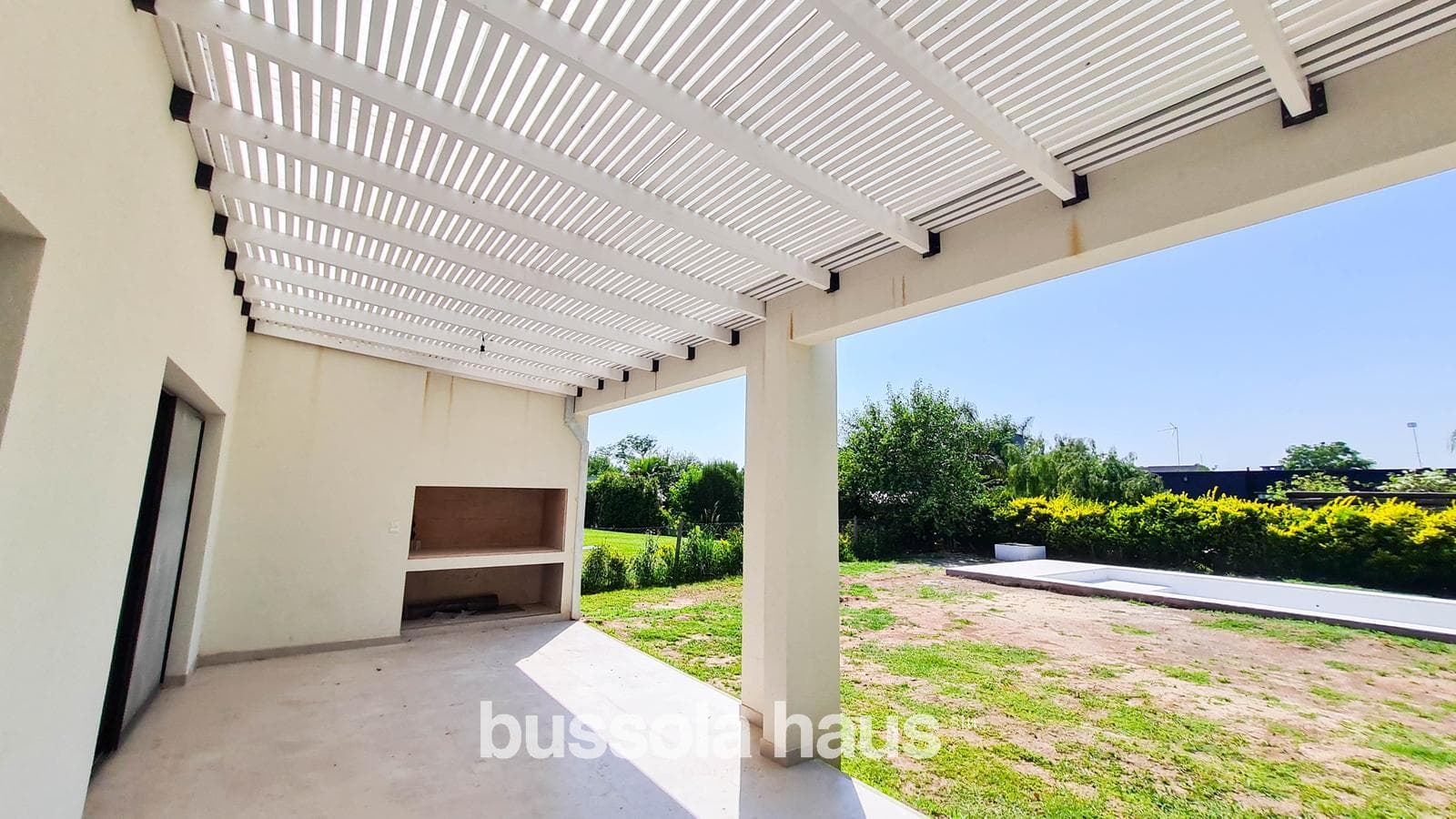 4-room house in San Matias with a pool