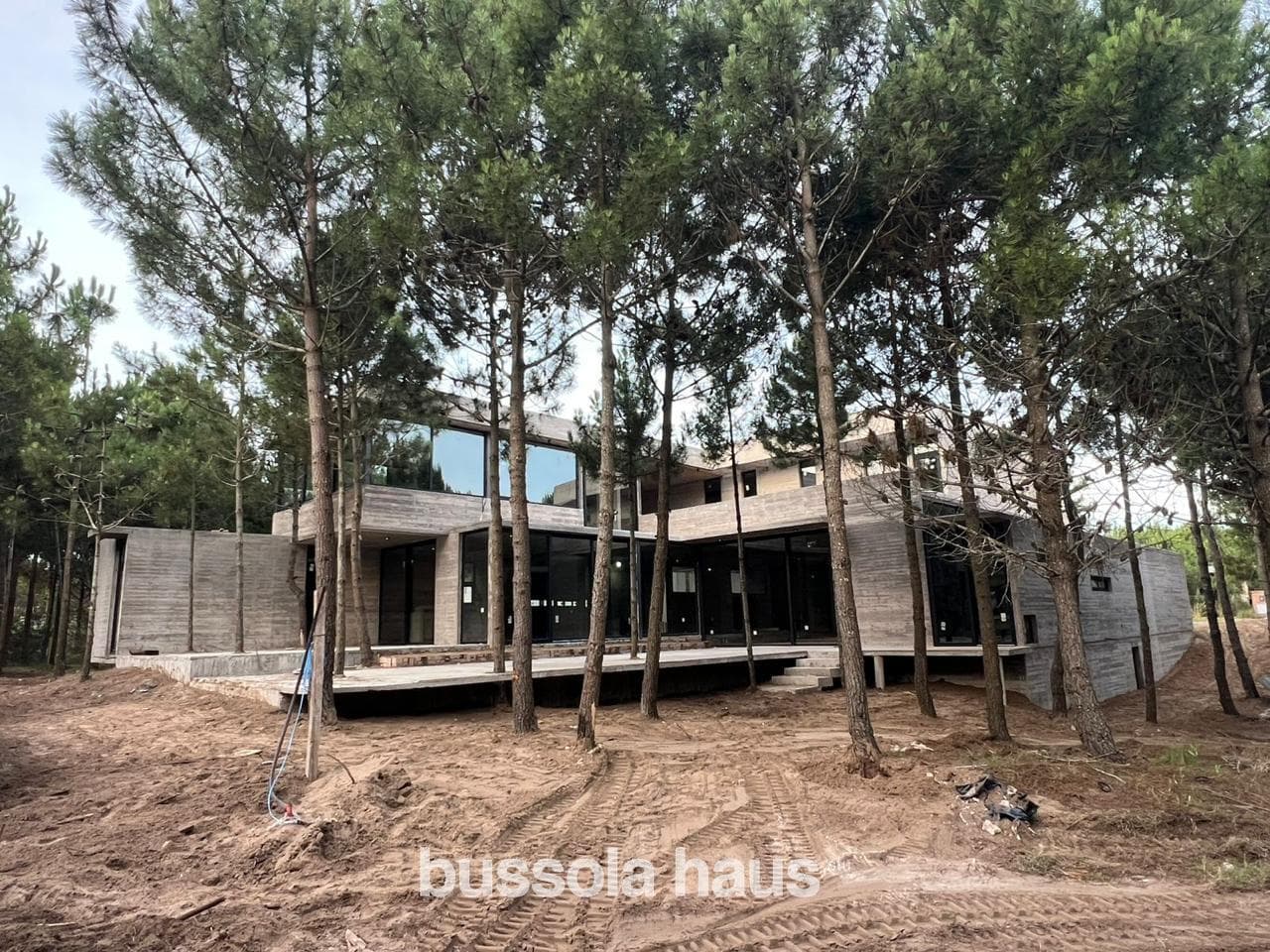6-Bedroom House for Sale with a Pool in Maritimo IV, Costa Esmeralda