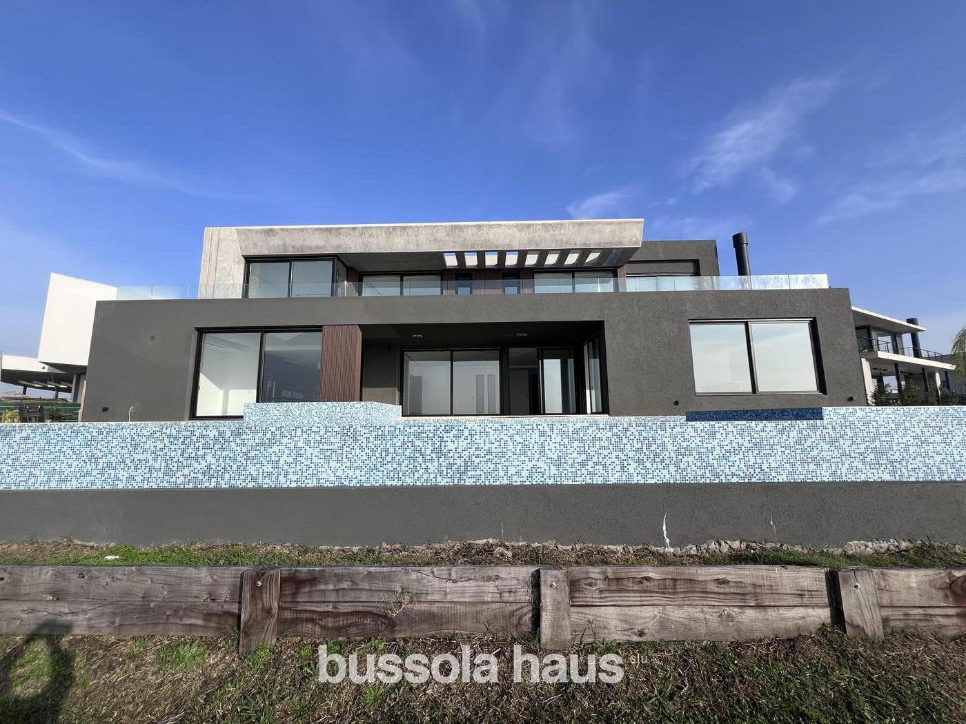 5-Bedroom Lakefront Home for Sale in Puertos del Lago