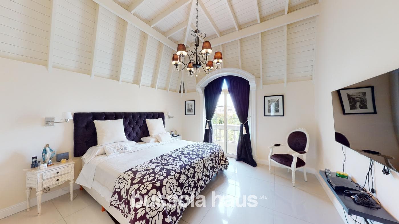 4-Bedroom House for Sale by the River in Nordelta
