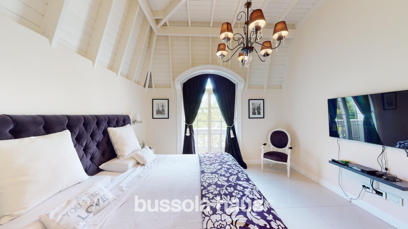 4-Bedroom House for Sale by the River in Nordelta
