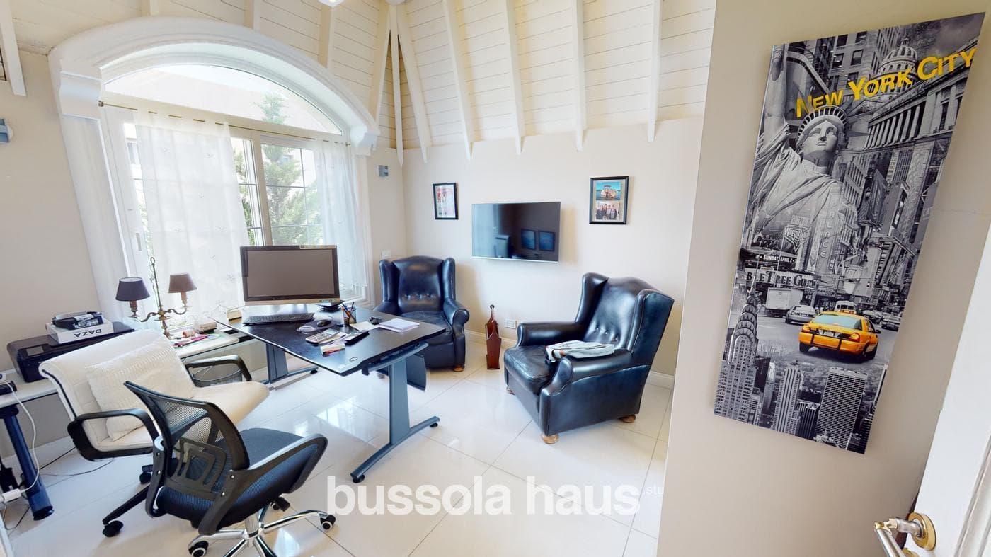 4-Bedroom House for Sale by the River in Nordelta