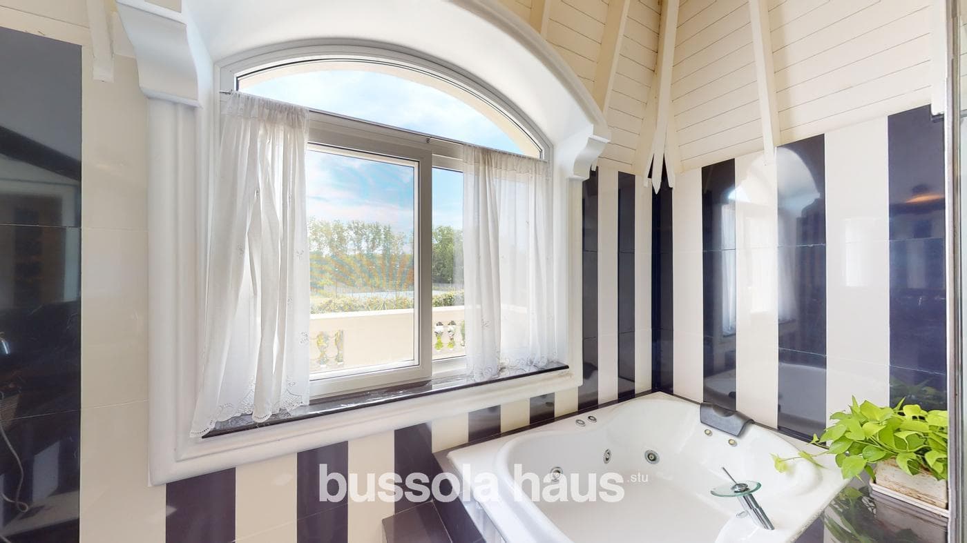 4-Bedroom House for Sale by the River in Nordelta