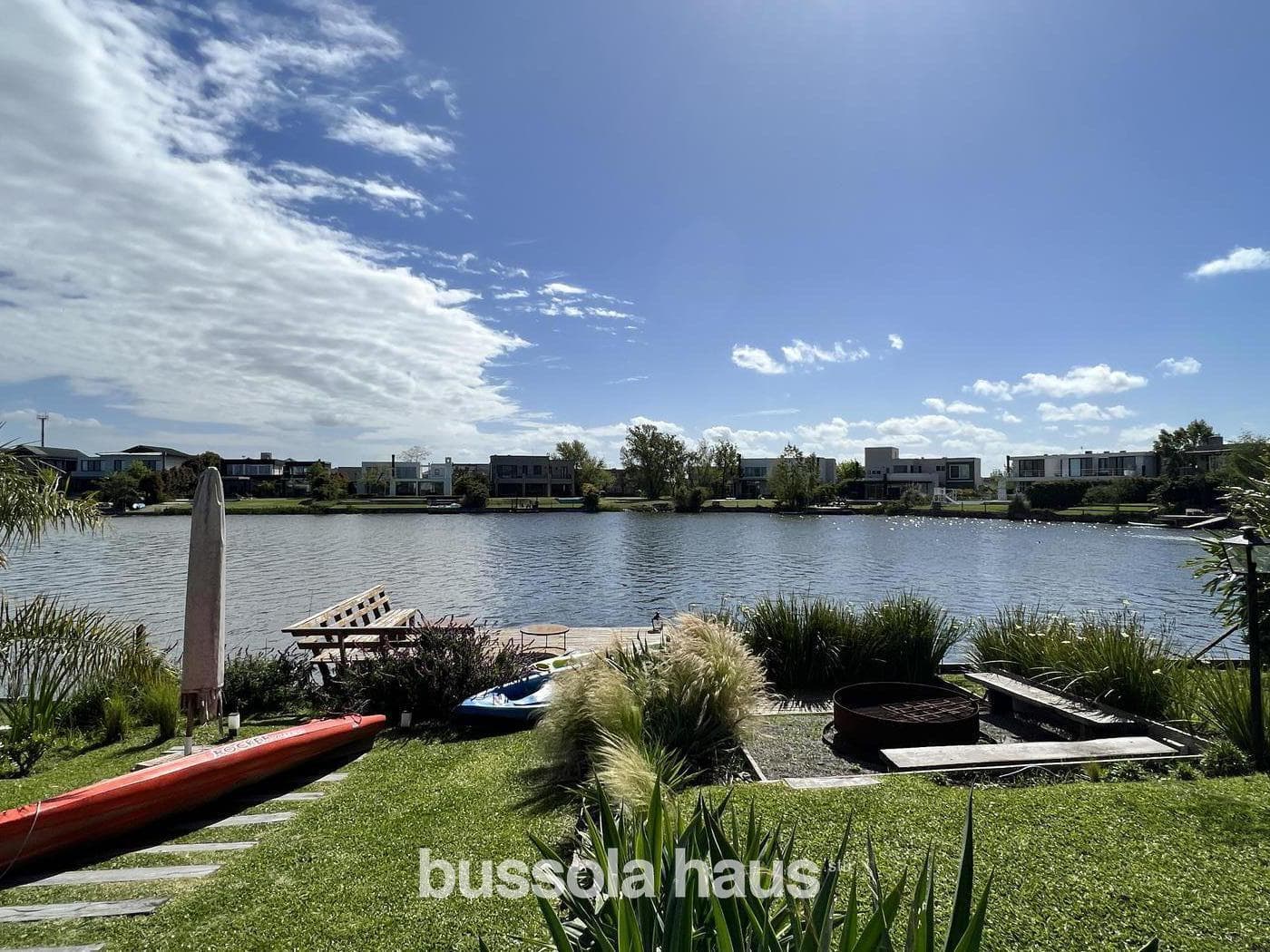 4-Bedroom Lakefront House for Sale in Barbarita