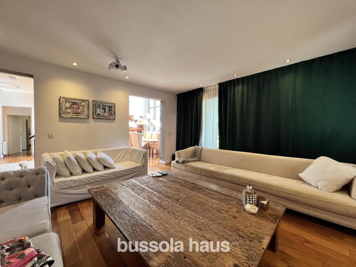 4-Bedroom Lakefront House for Sale in Barbarita