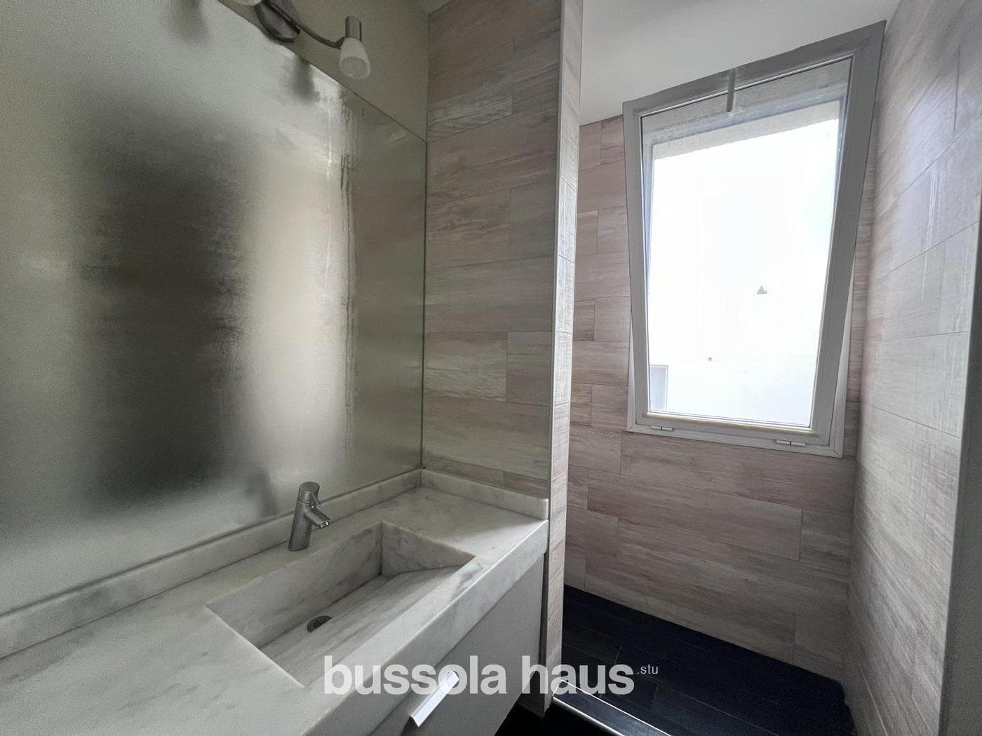 5-Bedroom House for Sale Near the Golf Course in Nordelta