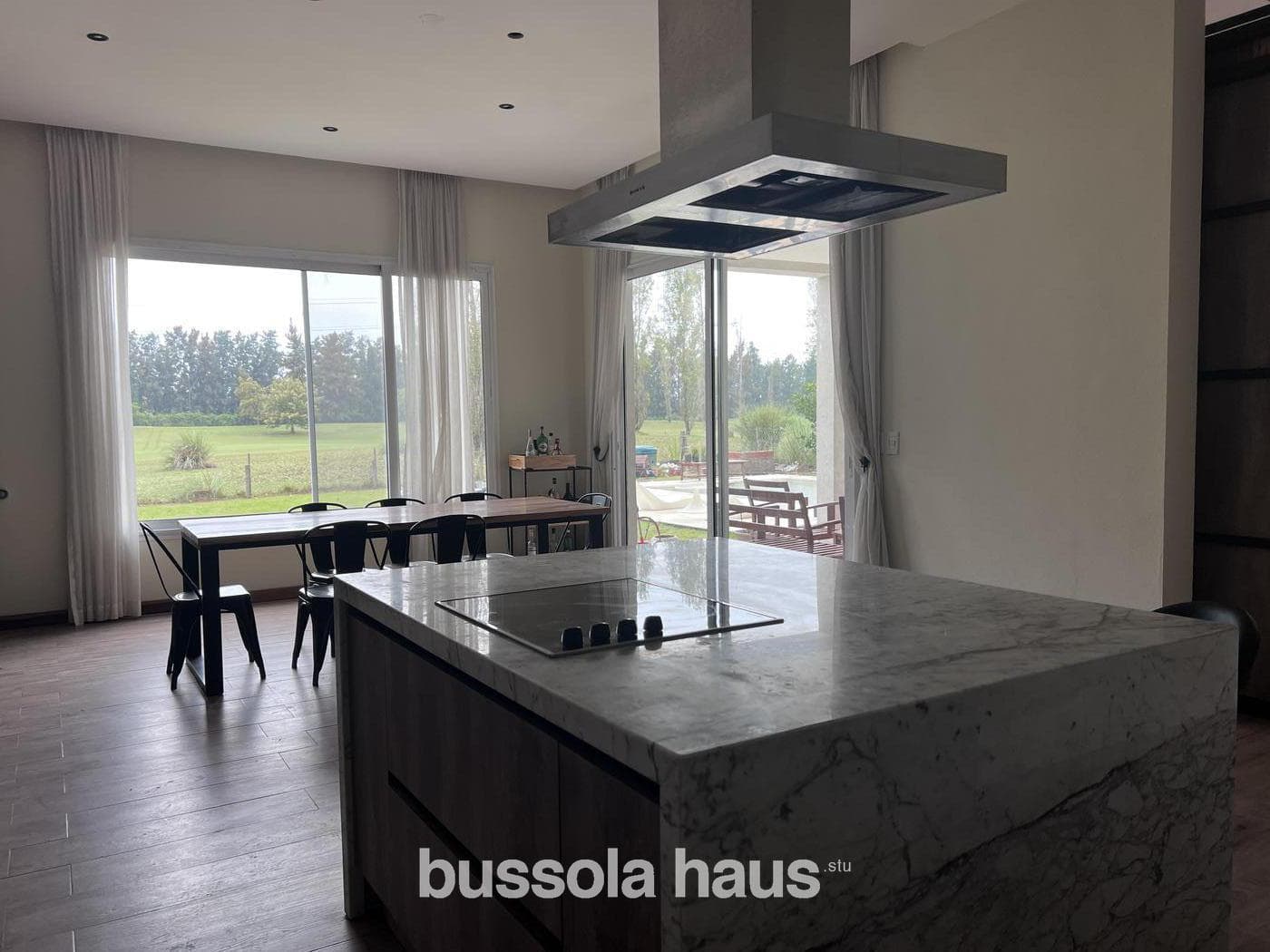 5-Bedroom House for Sale Near the Golf Course in Nordelta