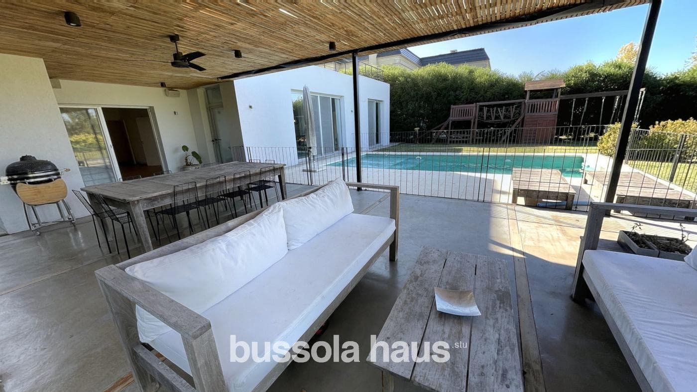 4-Bedroom House for Sale in Nordelta