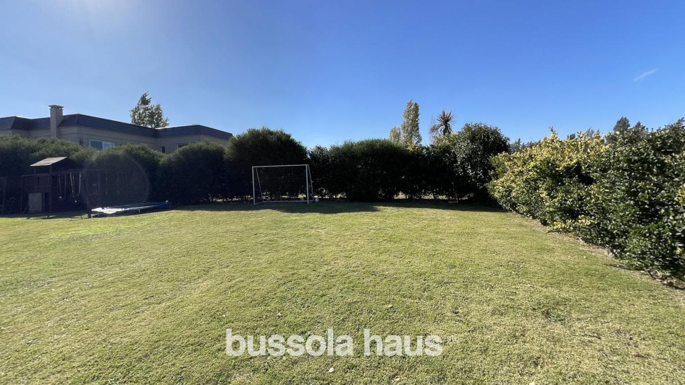4-Bedroom House for Sale in Nordelta