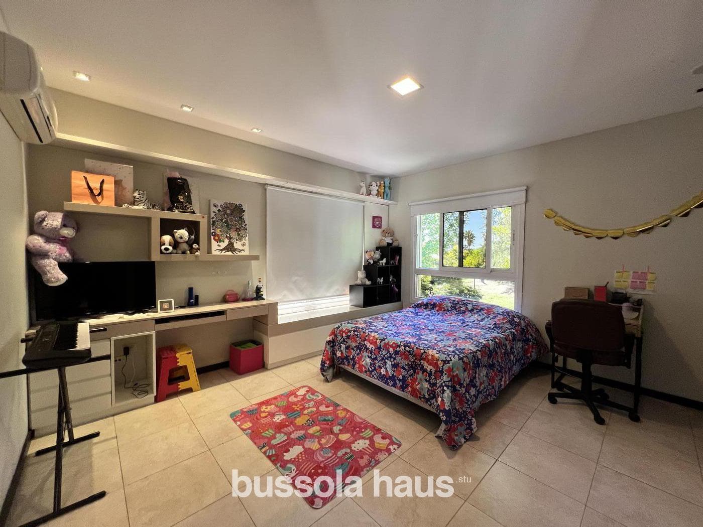 4-Bedroom Lakefront House for Sale in Nordelta