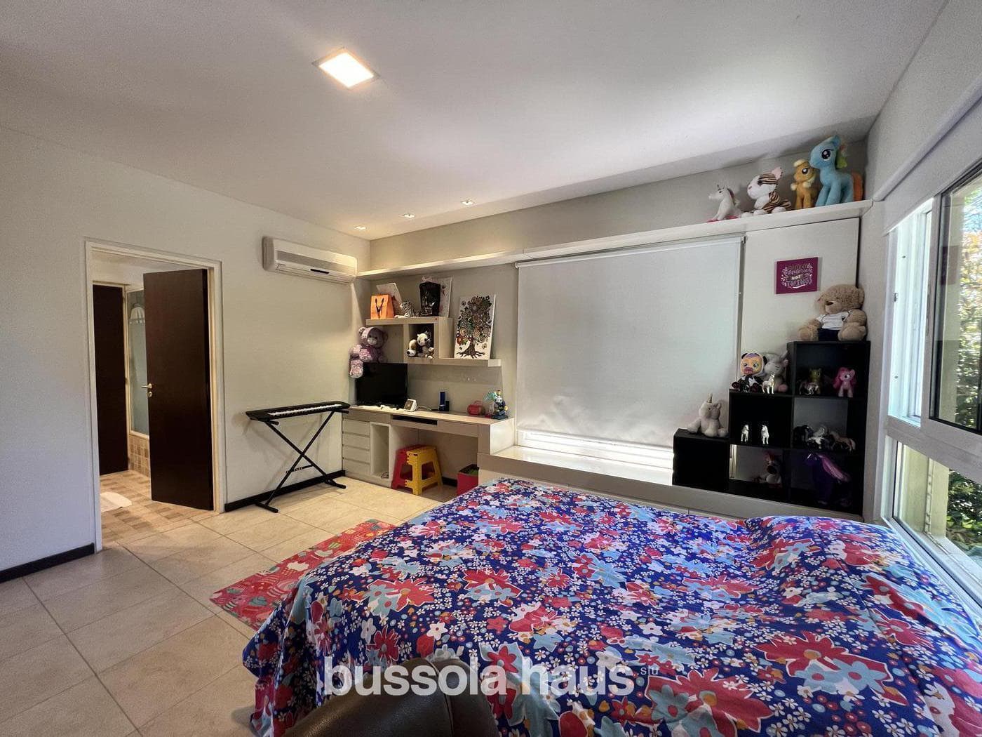 4-Bedroom Lakefront House for Sale in Nordelta