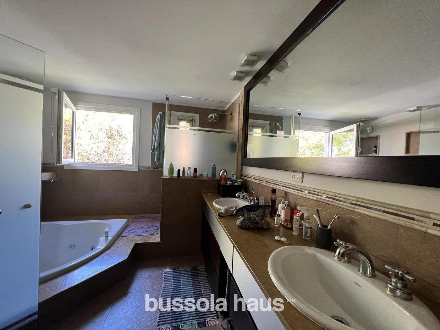 4-Bedroom Lakefront House for Sale in Nordelta