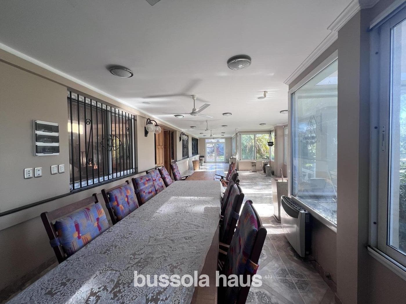 5-Bedroom House for Sale by the River in Dique Lujan
