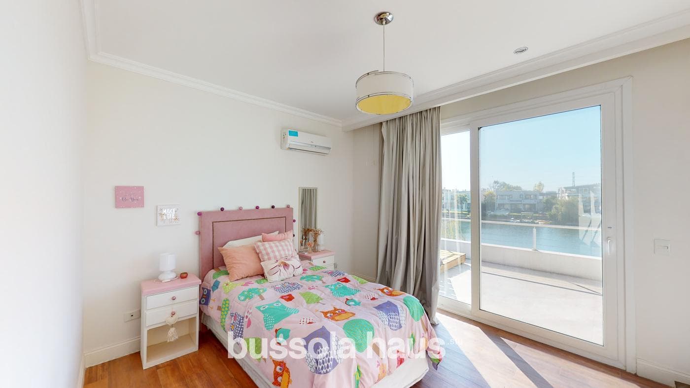 4-Bedroom Lakefront House for Sale in Nordelta