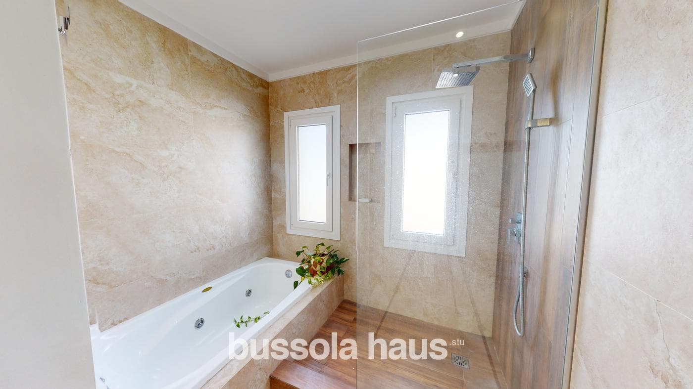 4-Bedroom Lakefront House for Sale in Nordelta