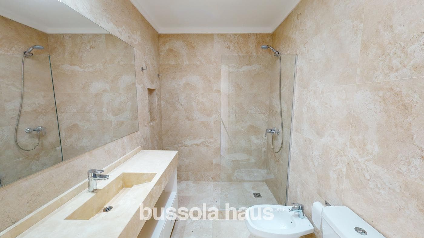 4-Bedroom Lakefront House for Sale in Nordelta