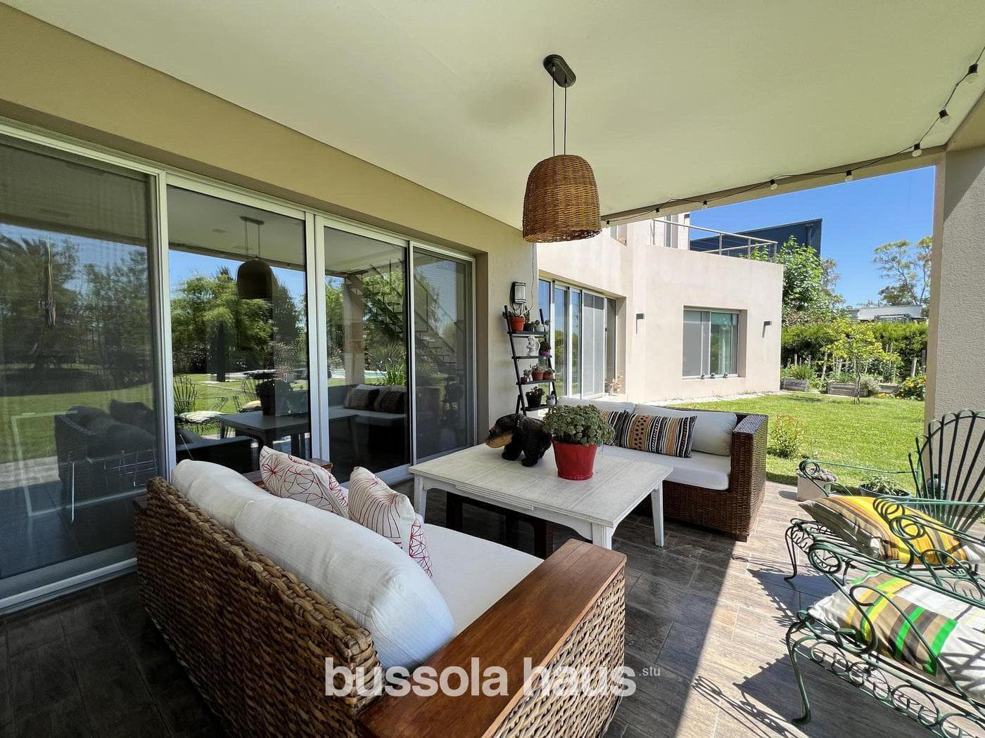 4-Bedroom Lakefront House for Sale in El Encuentro, Tigre