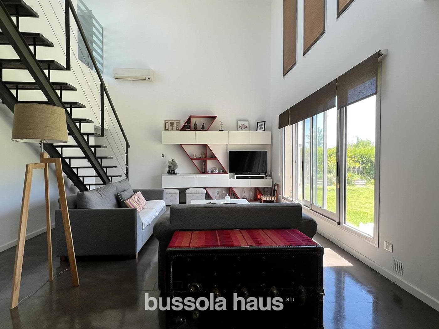 4-Bedroom Lakefront House for Sale in El Encuentro, Tigre