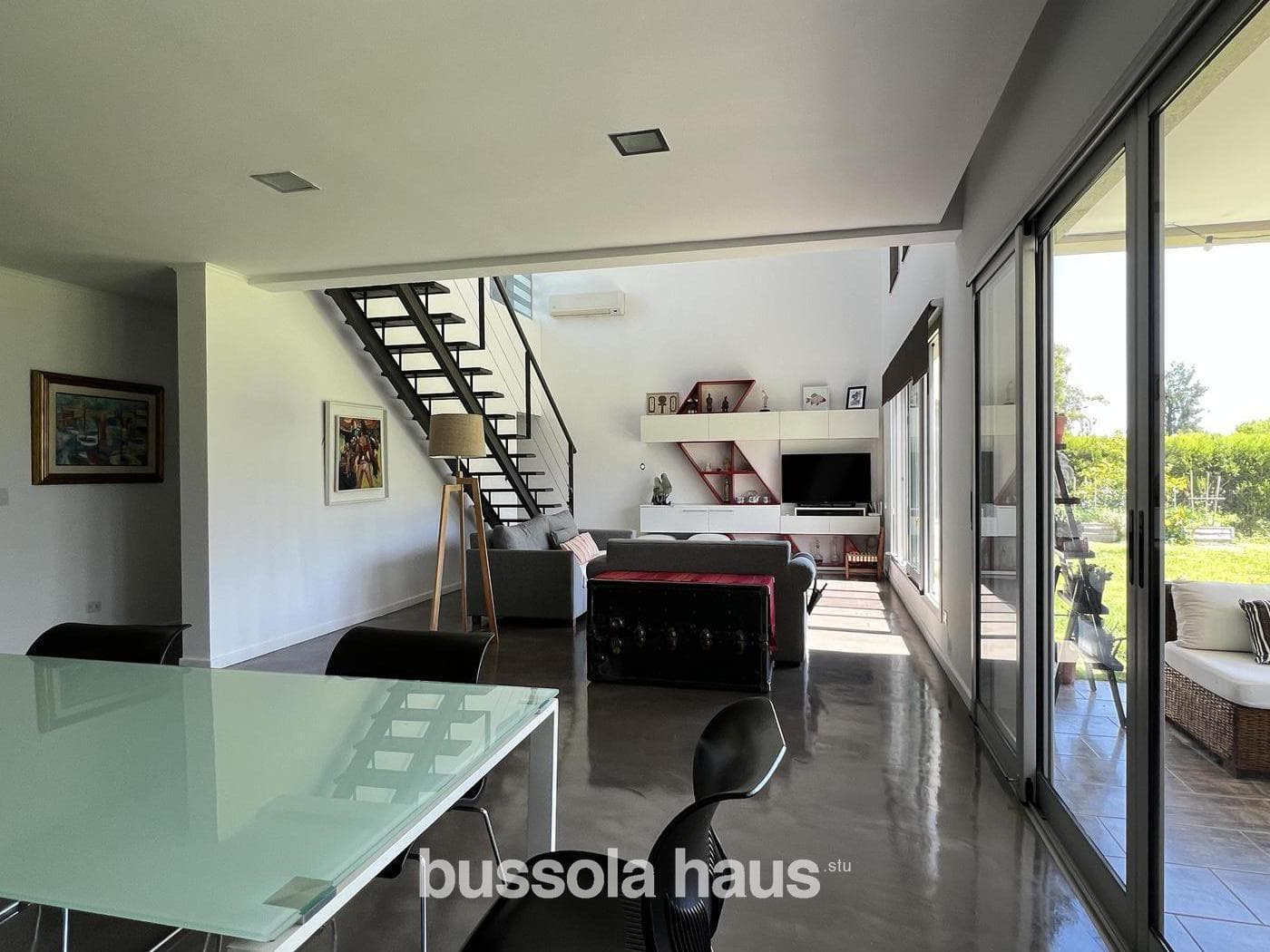 4-Bedroom Lakefront House for Sale in El Encuentro, Tigre