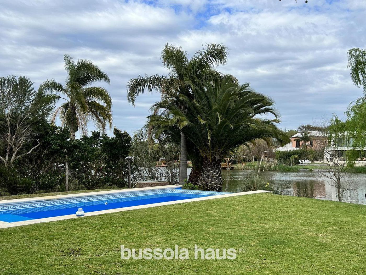 3-Bedroom Lakefront House for Sale in Villanueva