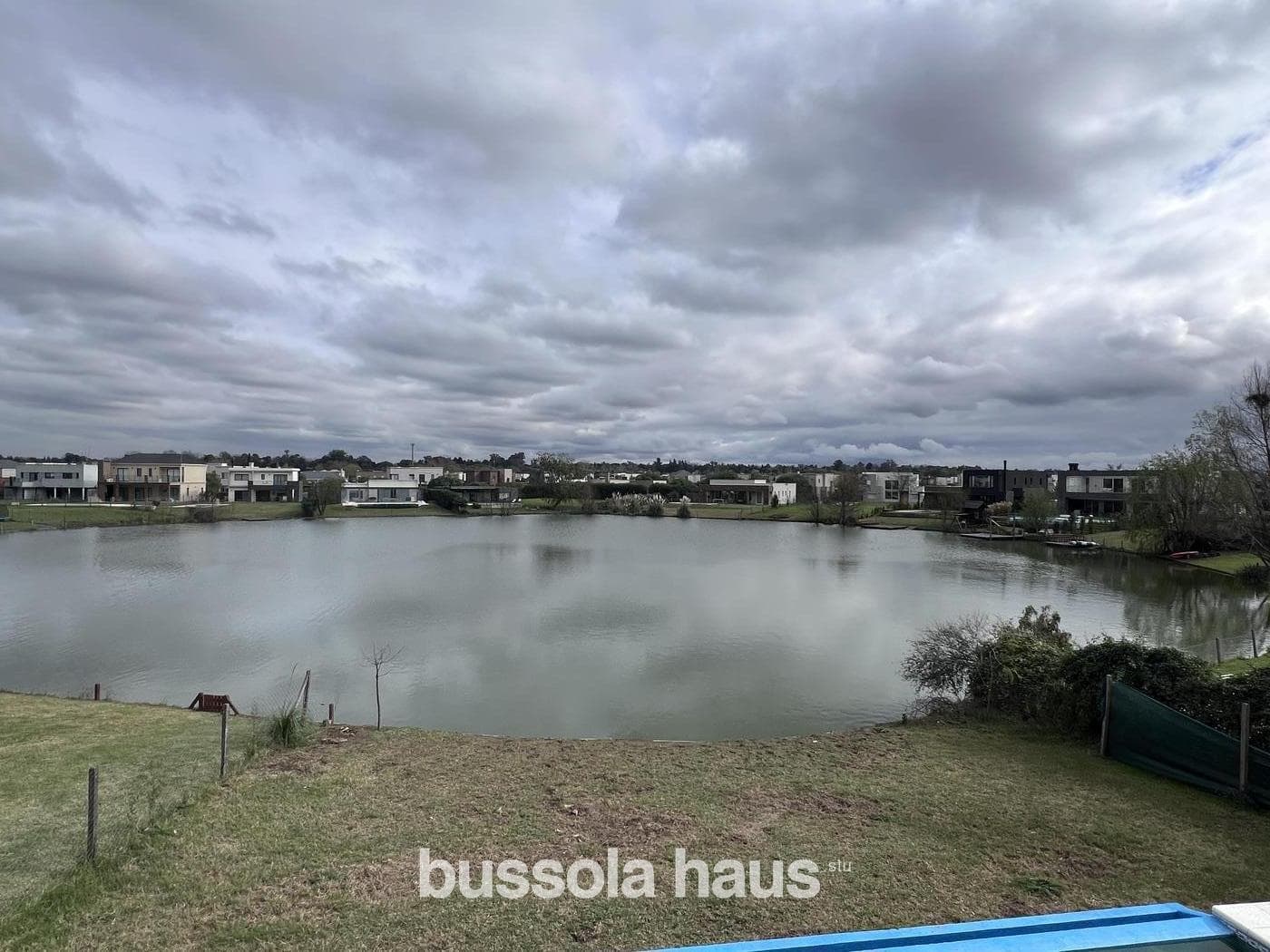 4-Bedroom Lakefront House for Sale in El Cantón, Escobar