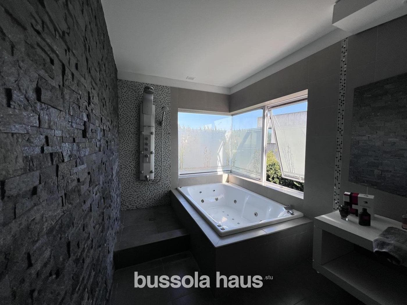 3-Bedroom House for Sale on an Interior Lot in Villanueva