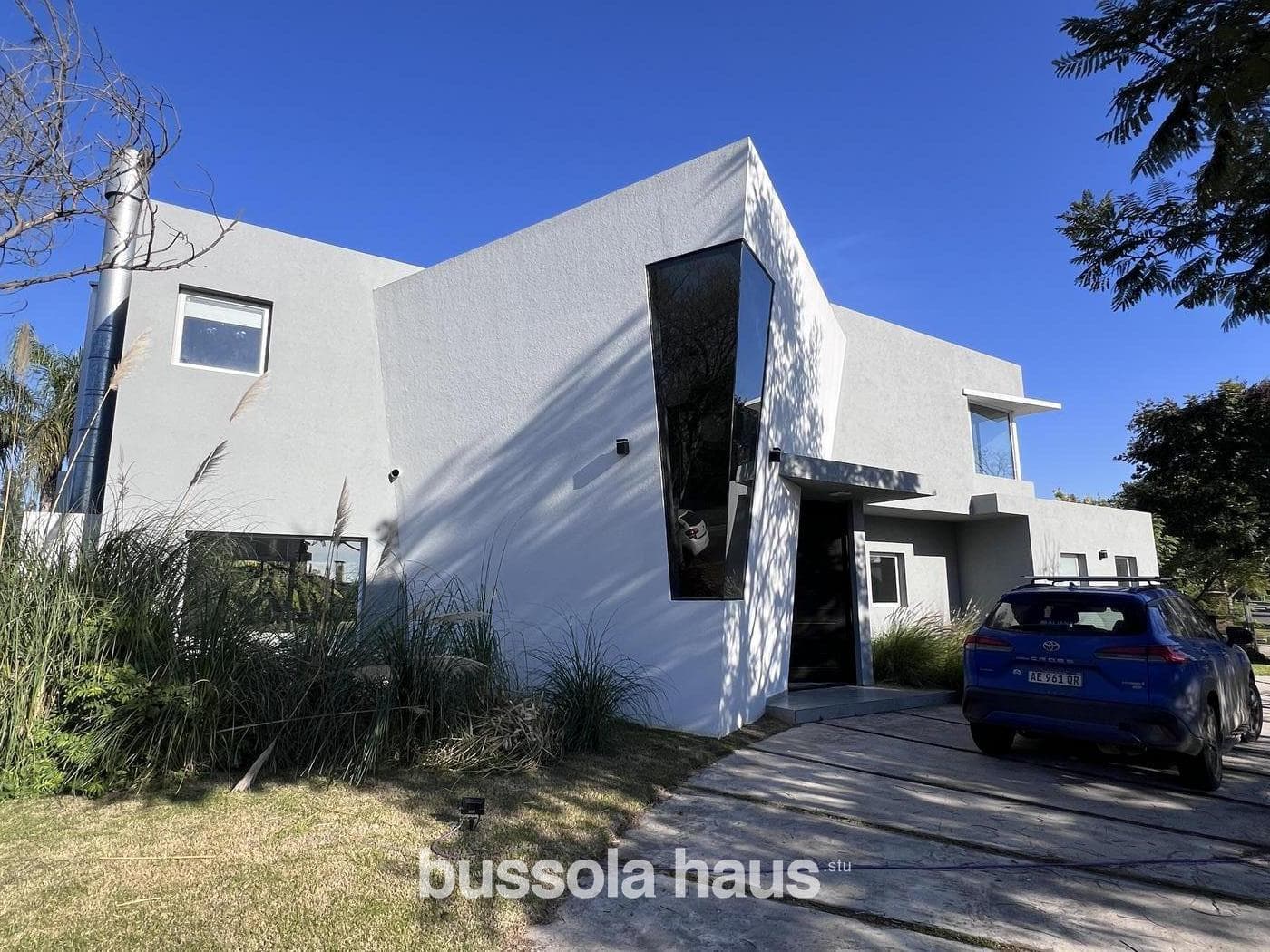 3-Bedroom House for Sale on an Interior Lot in Villanueva