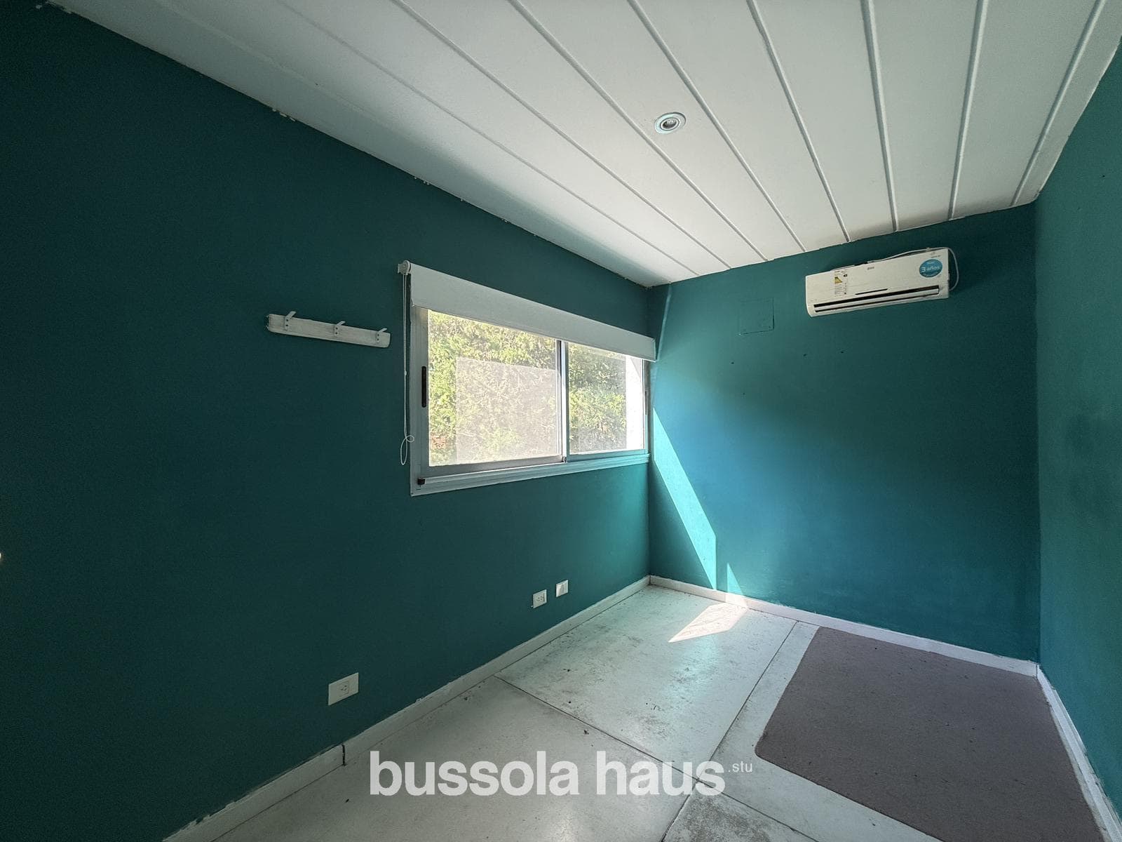 4-Bedroom House Near the Golf Course in San Isidro Labrador, Villanueva