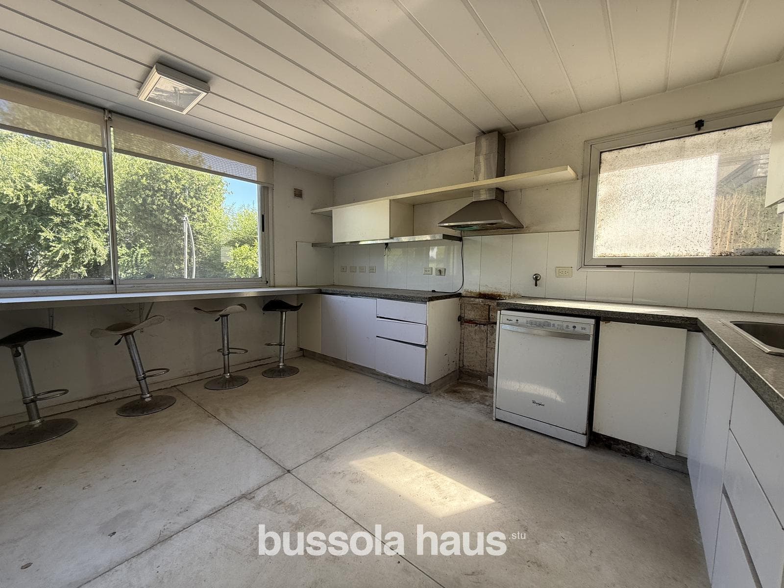4-Bedroom House Near the Golf Course in San Isidro Labrador, Villanueva