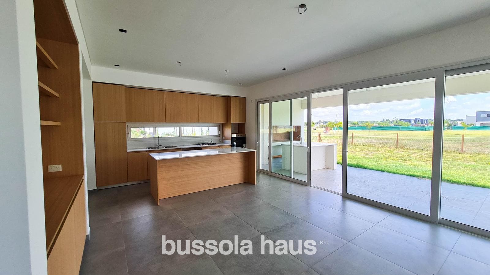 7-room house for rent with a pool in Riberas Puertos Escobar