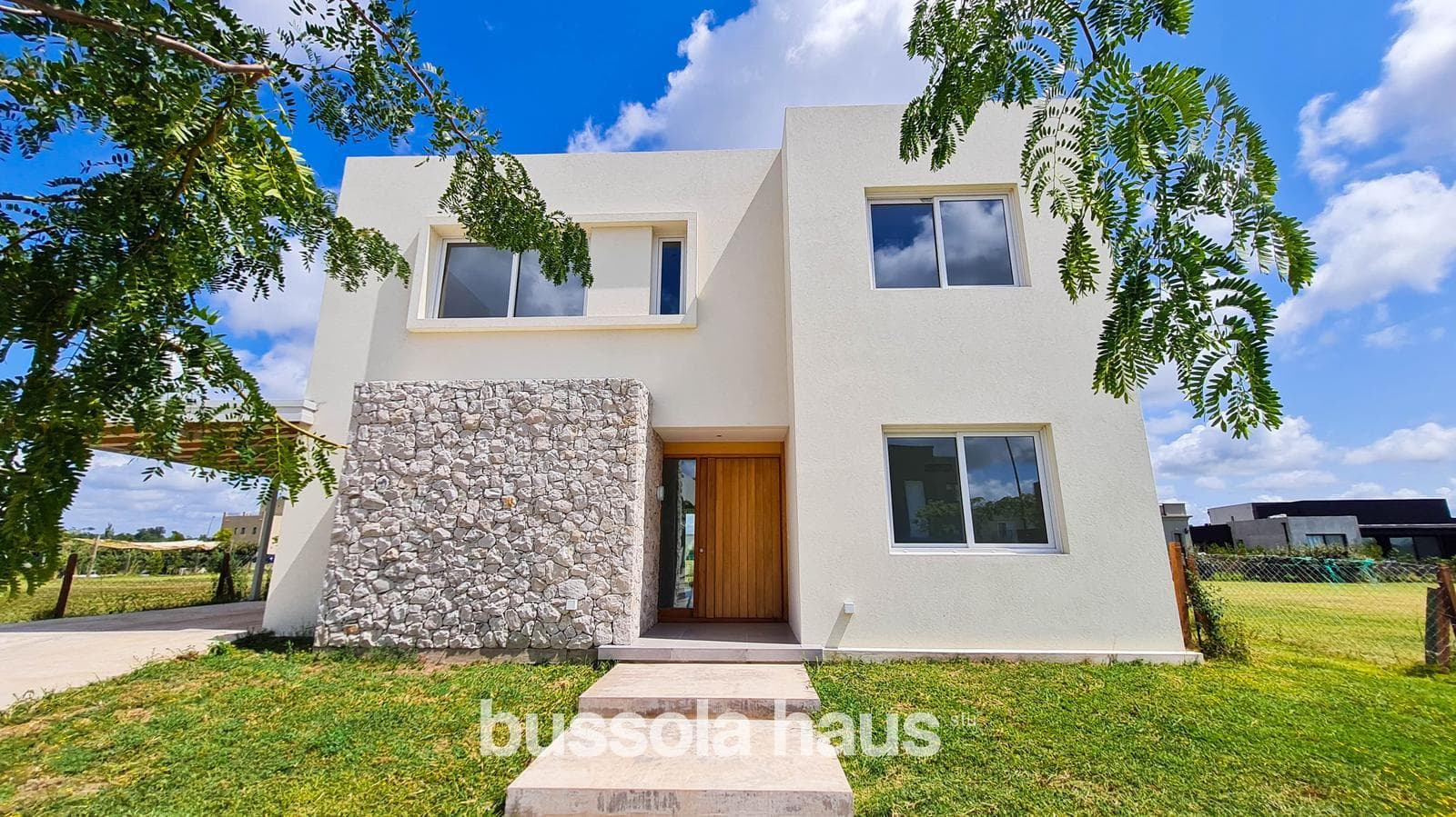 7-room house for rent with a pool in Riberas Puertos Escobar