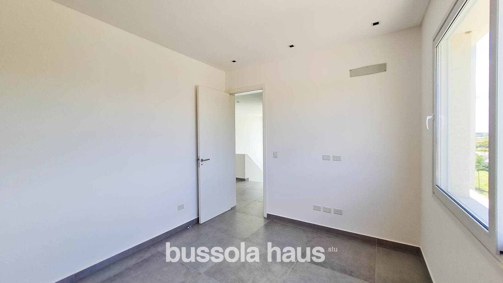 7-room house for rent with a pool in Riberas Puertos Escobar
